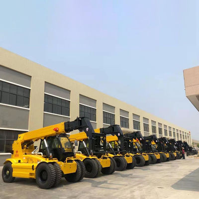 9 operatore telescopico telescopico dell'asta di Telehandler 5ton del carrello elevatore del tester