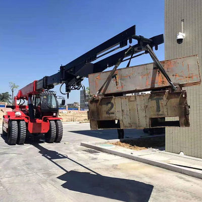 Risparmio energetico telescopico Crane Loader telescopico del carrello elevatore dell'operatore della sospensione rigida