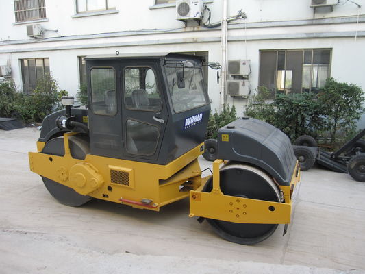 Migliorato modelli il rullo compressore flessibile liscio del tamburo della direzione del rullo vibrante del tamburo
