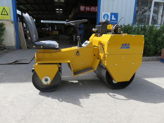 Rullo compressore doppio di guida giusto vibratorio del tamburo del rullo compressore della struttura stretta