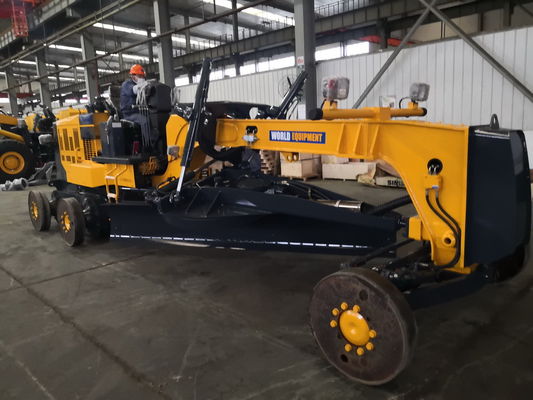 Selezionatore del motore di Cummins 6BT5.9 con il livellamento del terreno coltivabile di lunghezza 135HP della lama di 3658mm