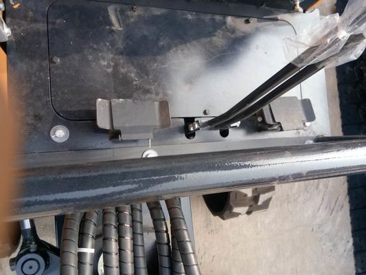 Max. profondità di scavo 2450mm Piccolo scavatore per la massima altezza di sollevamento della lama 240mm